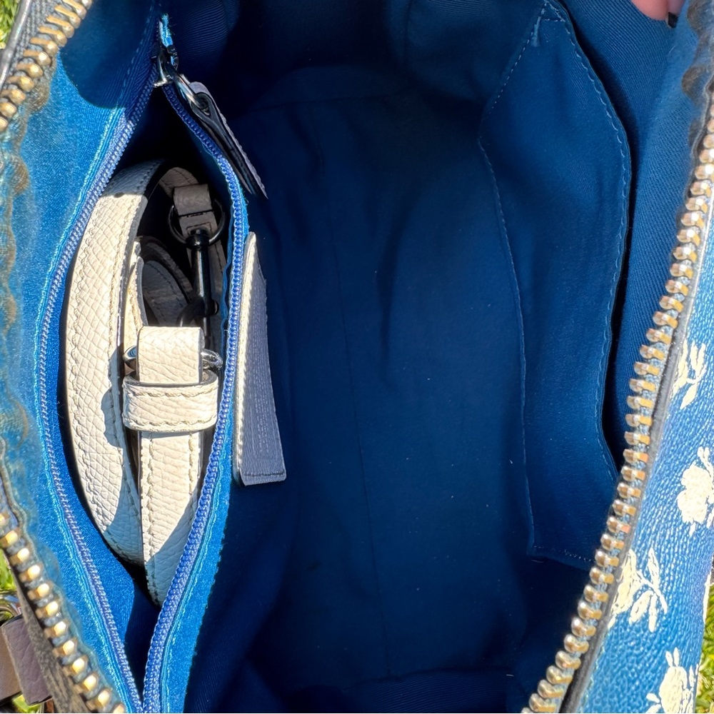 Coach Blue Floral Small Sierra Satchel F37237 + Clip - Picture 5 of 7